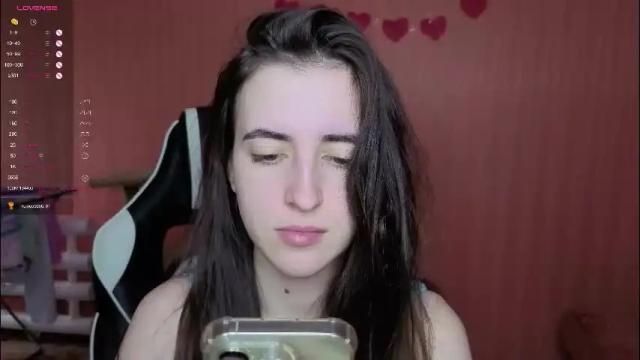 Image 4 of valeritiio Stream on Chaturbate on 2 months ago