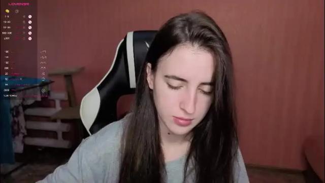 Image 4 of valeritiio Stream on Chaturbate on 1 month ago