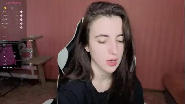 Image 4 of valeritiio Stream on Chaturbate on 1 month ago