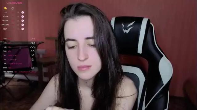 Image 7 of valeritiio Stream on Chaturbate on 1 month ago