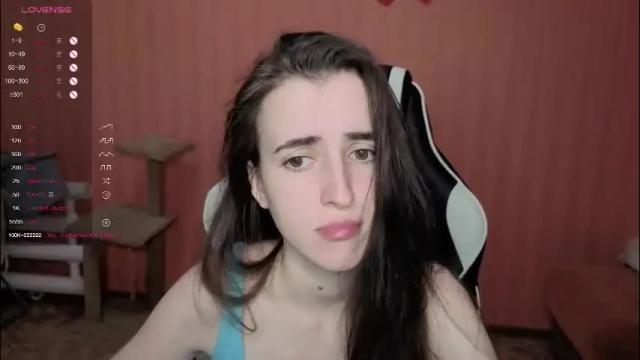 Image 3 of valeritiio Stream on Chaturbate on 17 days ago