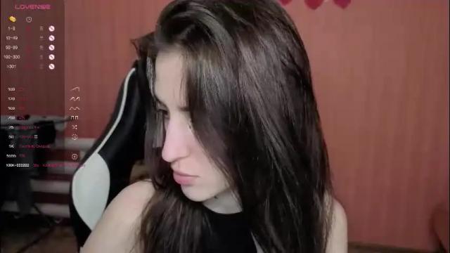 Image 8 of valeritiio Stream on Chaturbate on 8 days ago