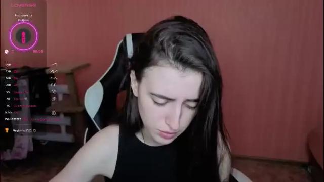 Image 3 of valeritiio Stream on Chaturbate on 8 days ago