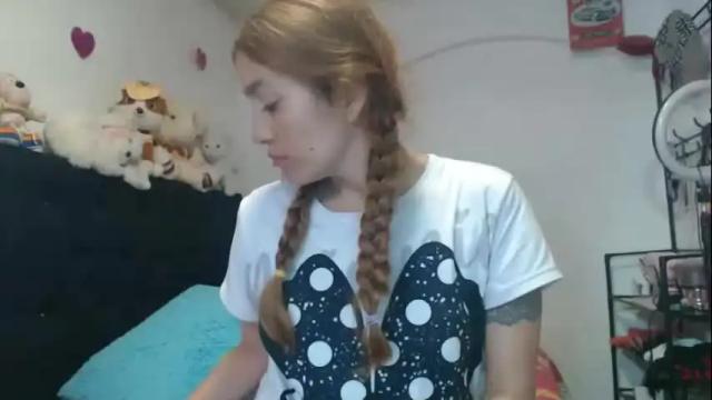 Image 6 of valerivegas Stream on Chaturbate on 3 months ago