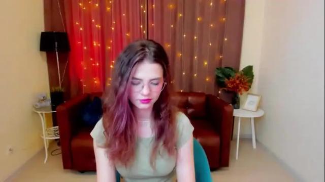 Image 10 of valeriya_land Stream on Chaturbate on 4 months ago