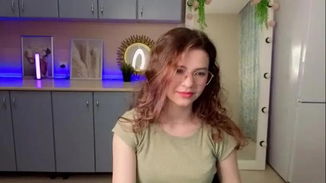 Image 11 of valeriya_land Stream on Chaturbate on 4 months ago