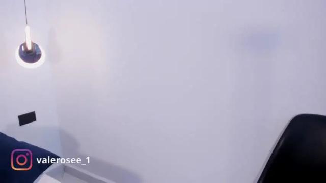 Image 2 of valerose_ Stream on Chaturbate on 13 months ago