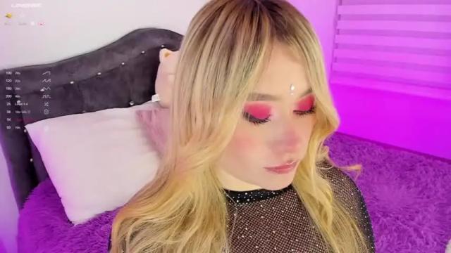 Image 2 of valery222__ Stream on Chaturbate on 16 months ago