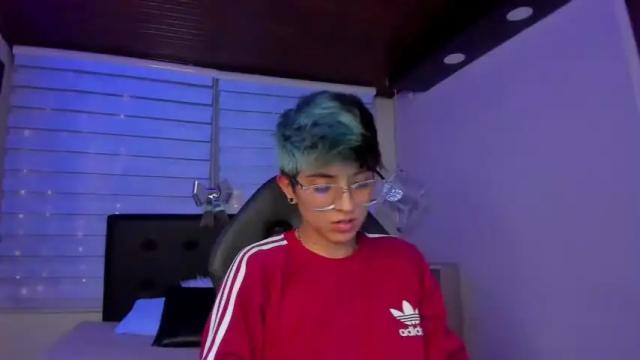 Image 4 of valery_1_ Stream on Chaturbate on 12 months ago