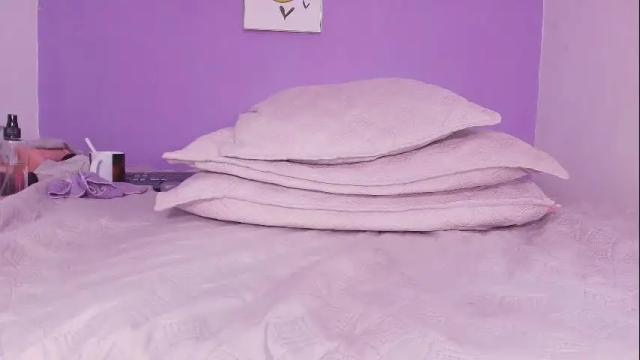 Image 6 of valery_97 Stream on Chaturbate on 13 days ago