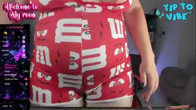 Image 12 of valery_adams1 Stream on Chaturbate on 1 month ago