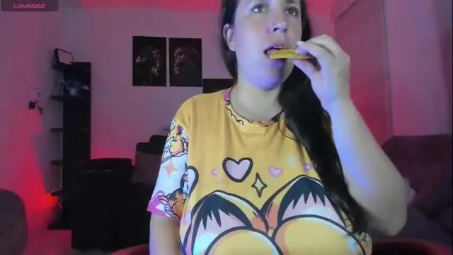 Thumbnail 1, valery_adams1's Stream at Chaturbate, 1 month ago