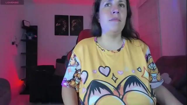 Image 3 of valery_adams1 Stream on Chaturbate on 1 month ago