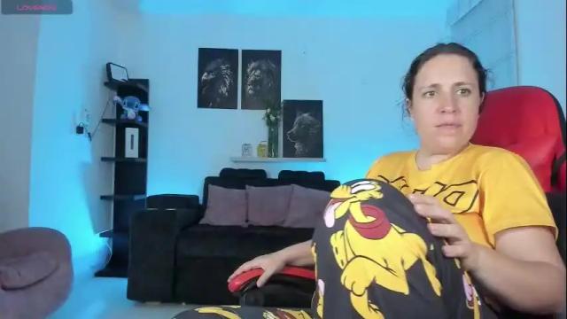 Image 10 of valery_adams1 Stream on Chaturbate on 1 month ago