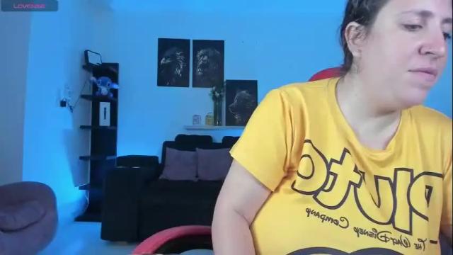 Image 12 of valery_adams1 Stream on Chaturbate on 1 month ago