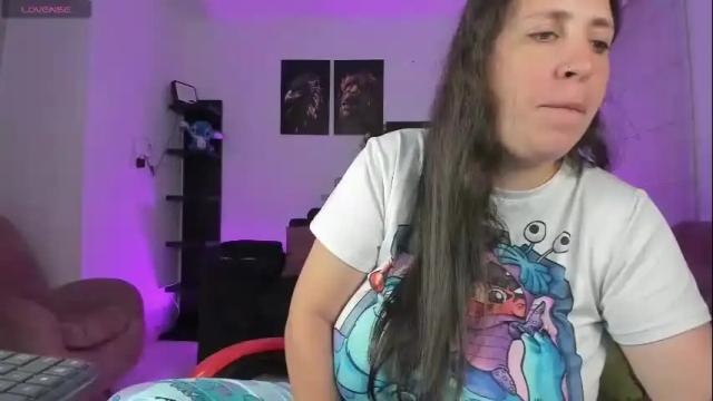 Image 4 of valery_adams1 Stream on Chaturbate on 1 month ago