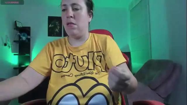 Image 12 of valery_adams1 Stream on Chaturbate on 22 days ago