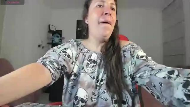 Image 11 of valery_adams1 Stream on Chaturbate on 15 days ago