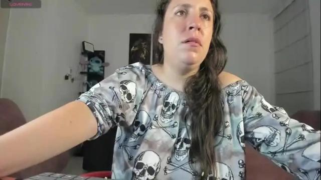 Image 12 of valery_adams1 Stream on Chaturbate on 15 days ago