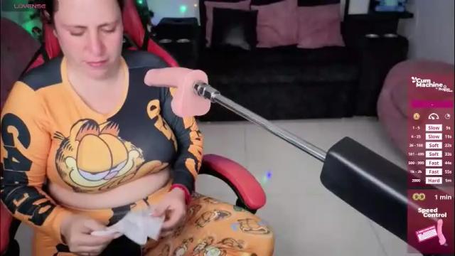 Image 4 of valery_adams1 Stream on Chaturbate on 19 days ago