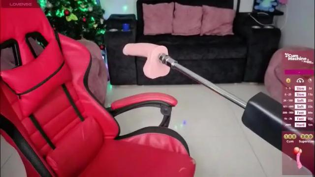 Image 8 of valery_adams1 Stream on Chaturbate on 17 days ago