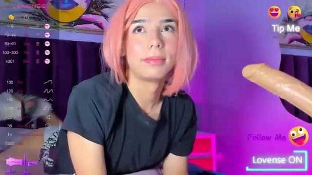 Image 10 of valery_cutee_ Stream on Chaturbate on 13 months ago