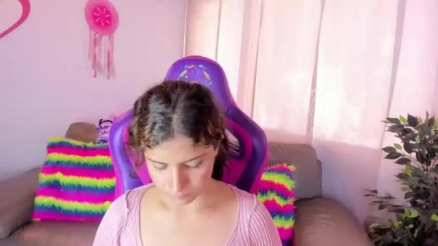Image 10 of valery_diiaz_ Stream on Chaturbate on 17 months ago