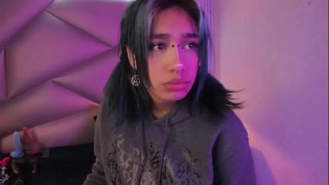 Image 3 of valery_smith15 Stream on Chaturbate on 1 month ago