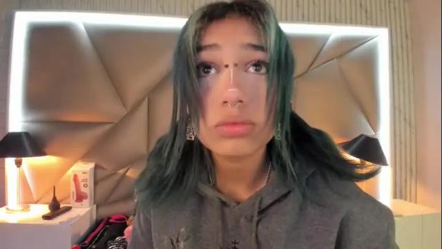 Image 3 of valery_smith15 Stream on Chaturbate on 1 month ago