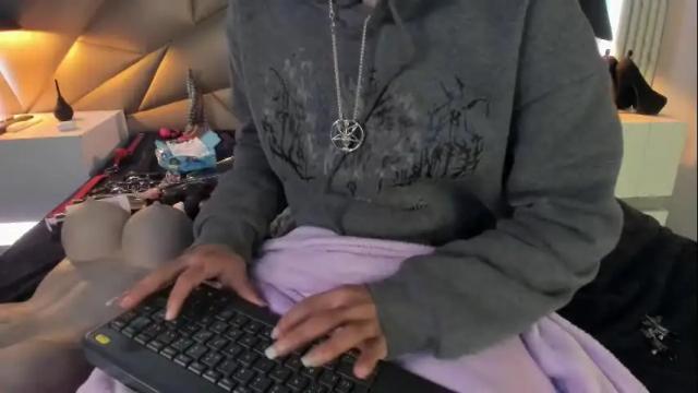 Image 7 of valery_smith15 Stream on Chaturbate on 1 month ago