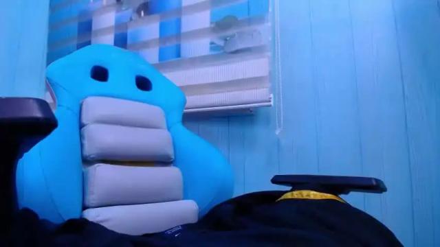 Image 4 of valery_soka Stream on Chaturbate on 18 months ago