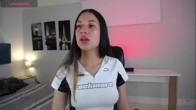 Image 6 of valery_steffen Stream on Chaturbate on 2 months ago