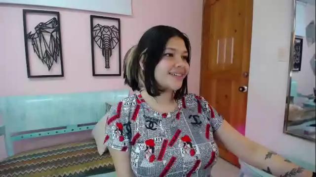 Image 8 of valery_steffen Stream on Chaturbate on 18 days ago