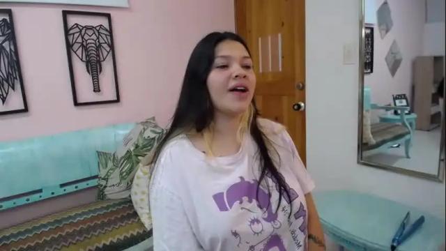 Image 11 of valery_steffen Stream on Chaturbate on 10 days ago