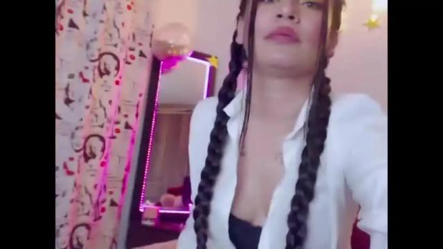 Image 12 of valery_velexx Stream on Chaturbate on 16 months ago