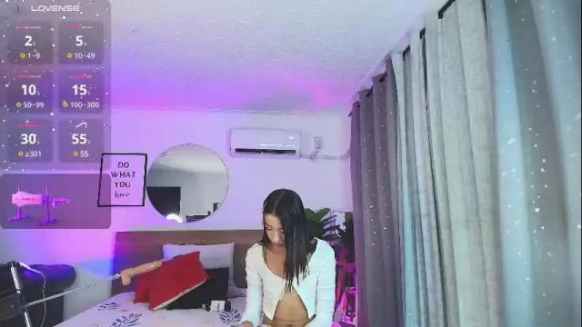 Image 10 of valery_yepes_ Stream on Chaturbate on 10 days ago