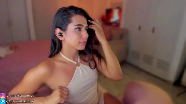 Image 11 of valerycardona4 Stream on Chaturbate on 16 months ago