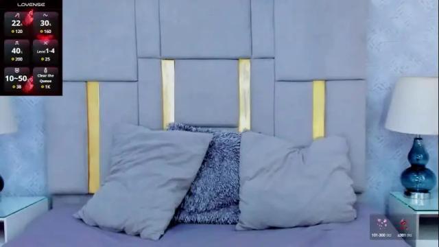 Image 3 of valerydiamond_ Stream on Chaturbate on 1 month ago