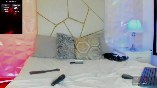 Image 12 of valerydiamond_ Stream on Chaturbate on 1 month ago