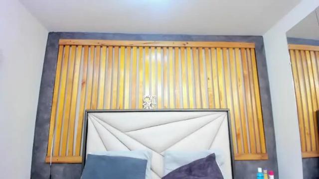 Image 11 of valerygrecco_ Stream on Chaturbate on 20 months ago