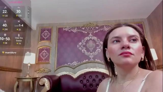Image 3 of valerymercierr Stream on Chaturbate on 1 month ago
