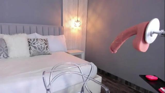 Image 4 of valerynova Stream on Chaturbate on 7 days ago
