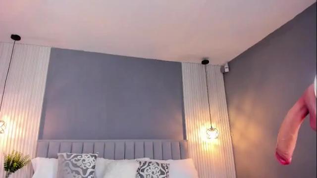 Image 6 of valerynova Stream on Chaturbate on 1 month ago