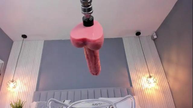 Image 4 of valerynova Stream on Chaturbate on 18 days ago