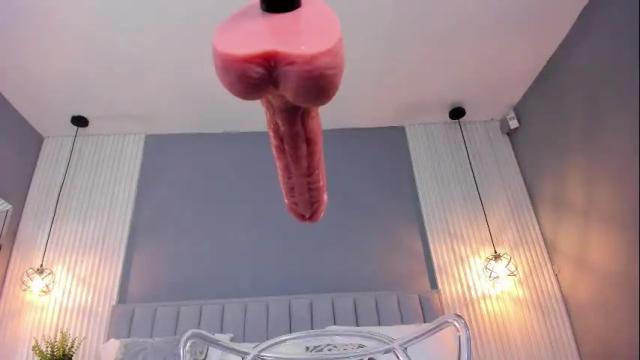 Image 7 of valerynova Stream on Chaturbate on 18 days ago