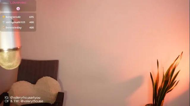 Image 6 of valeryrhouse_ Stream on Chaturbate on 10 days ago