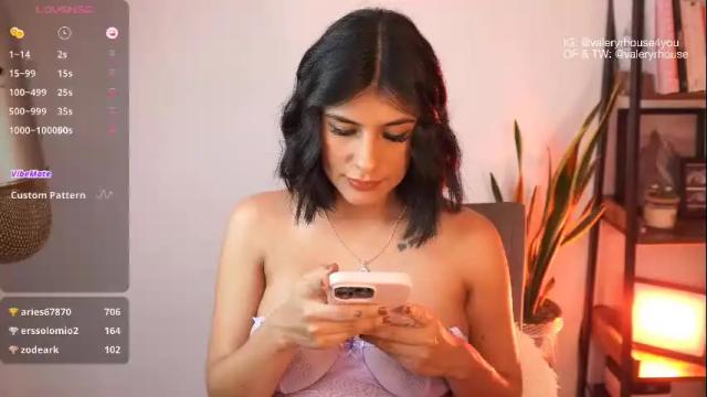 Image 10 of valeryrhouse_ Stream on Chaturbate on 3 months ago