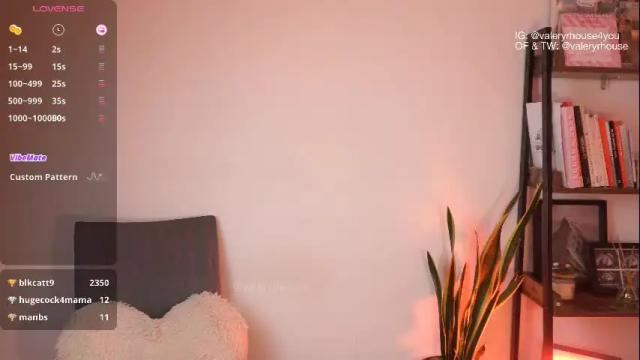 Image 8 of valeryrhouse_ Stream on Chaturbate on 3 months ago