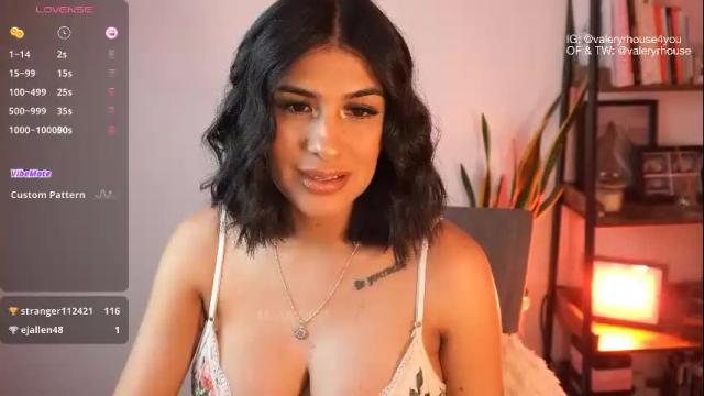 Image 10 of valeryrhouse_ Stream on Chaturbate on 3 months ago