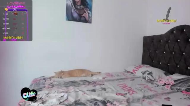 Image 11 of valeryrios_ Stream on Chaturbate on 20 months ago